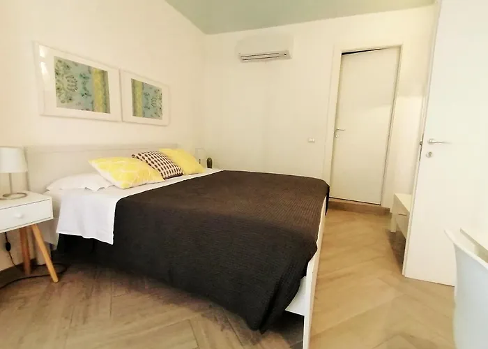 Le Nuvole Di Ortigia Nocleg ze śniadaniem 4*